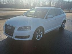 Weiß Gebraucht 2009 Audi A3 Sportback S-Line Kleinwagen | 4.600 € (Superpreis)
