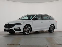 Moonweiss metallic Gebraucht 2020 Skoda Octavia RS Kombi | 31.889 € (Teuer)