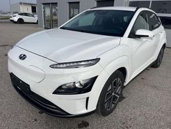 Weiß Gebraucht 2021 Hyundai Kona SUV | 18.148 € (Fairer Preis)