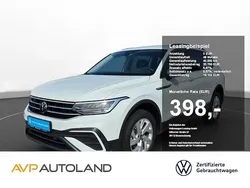 Pure white Gebraucht 2024 VW Tiguan Allspace Life SUV | 33.590 € (Guter Preis)