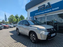 Beige Gebraucht 2025 Suzuki Vitara Comfort+ SUV | 27.999 € (Fairer Preis)