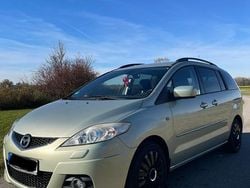Gelb Gebraucht 2008 Mazda 5 Van / Kleinbus | 4.650 € (Fairer Preis)