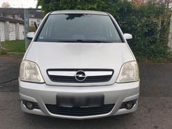 Grau Gebraucht 2007 Opel Meriva Van / Kleinbus | 1.750 € (Superpreis)