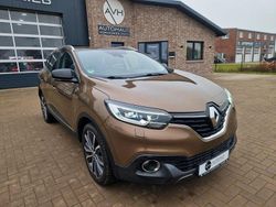 Braun Gebraucht 2016 Renault Kadjar Bose Edition SUV | 11.390 € (Fairer Preis)