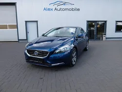 Blau Gebraucht 2015 Volvo V40 Ocean Race Kombi | 9.980 € (Fairer Preis)