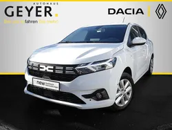 Weiß Gebraucht 2023 Dacia Sandero Expression Kleinwagen | 14.790 € (Fairer Preis)