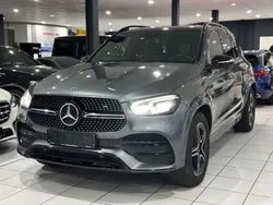 Grau Gebraucht 2020 Mercedes GLE300 AMG SUV | 50.900 € (Fairer Preis)