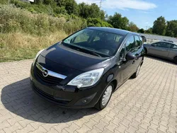 Schwarz Gebraucht 2010 Opel Meriva Van / Kleinbus | 2.950 € (Guter Preis)