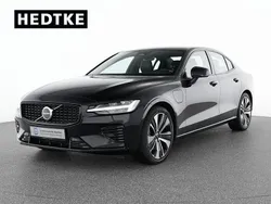 Schwarz Gebraucht 2022 Volvo S60 Plus Limousine | 36.990 € (Guter Preis)