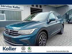 Blau Gebraucht 2022 VW Tiguan Life SUV | 27.970 € (Guter Preis)
