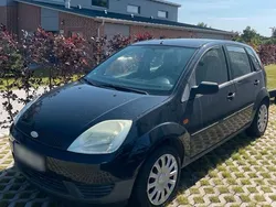 Schwarz Gebraucht 2004 Ford Fiesta Kleinwagen | 1.400 €