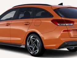 Jupiter orange metallic Neu 2025 Hyundai i30 N Line Limousine | 28.619 € (Fairer Preis)