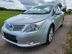 Silber Gebraucht 2010 Toyota Avensis Edition Limousine | 6.999 € (Fairer Preis)
