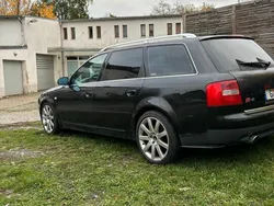 Schwarz Gebraucht 2001 Audi A6 Kombi | 700 € (Superpreis)