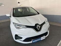 Weiß Gebraucht 2021 Renault Zoe Evolution Kleinwagen | 12.990 € (Guter Preis)
