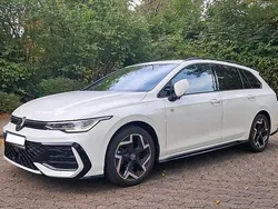 Weiß Gebraucht 2024 VW Golf VIII R-line Kombi | 29.970 € (Guter Preis)