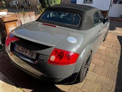 Grau Gebraucht 1999 Audi TT Roadster S-Line Cabrio | 4.600 € (Guter Preis)