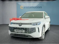 Weiß Neu 2025 VW Tayron SUV | 58.149 €