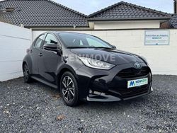 Schwarz Gebraucht 2022 Toyota Yaris Hybrid Team Limousine | 19.490 € (Fairer Preis)