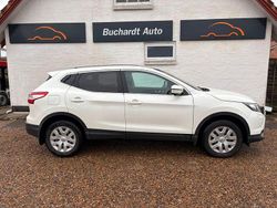 Weiß Gebraucht 2017 Nissan Qashqai Acenta+ SUV | 9.700 € (Fairer Preis)