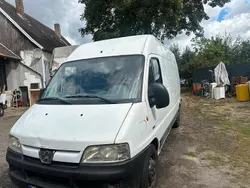 Weiß Gebraucht 2005 Peugeot Boxer Van | 3.950 €