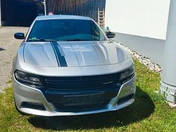 Silber Gebraucht 2016 Dodge Charger SXT Limousine | 19.999 €