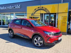 Rot Gebraucht 2024 Opel Grandland X SUV | 25.890 € (Fairer Preis)