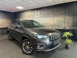 Granite crystal met. clear coa Gebraucht 2018 Jeep Cherokee Overland SUV | 24.900 € (Etwas zu teuer)