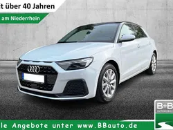 Weiß Gebraucht 2023 Audi A1 Sportback Advanced Kleinwagen | 18.981 € (Superpreis)