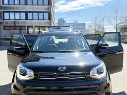 Schwarz Gebraucht 2018 Kia Soul Turbo SUV | 16.498 € (Fairer Preis)