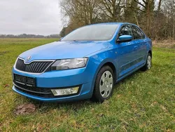 Blau Gebraucht 2012 Skoda Rapid Active Limousine | 5.800 € (Guter Preis)