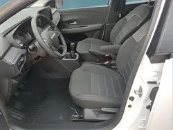Weiß Neu 2025 Dacia Sandero Kleinwagen | 15.999 € (Guter Preis)