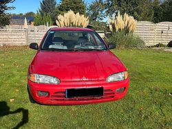 Rot Gebraucht 1994 Mitsubishi Colt Kleinwagen | 1.000 €
