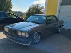 Gebraucht 1984 Mercedes E230 Coupé | 10.499 €