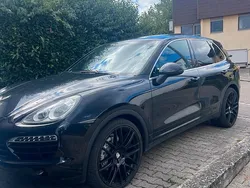 Schwarz Gebraucht 2012 Porsche Cayenne SUV | 25.000 € (Etwas zu teuer)