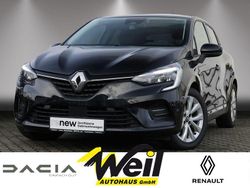 Schwarz (blackpearlschwarz (schwarz)) Gebraucht 2021 Renault Clio V Experience Limousine | 17.490 € (Fairer Preis)