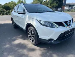 Weiß Gebraucht 2017 Nissan Qashqai Acenta SUV | 11.999 € (Fairer Preis)