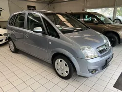 Silber Gebraucht 2007 Opel Meriva Edition Van / Kleinbus | 5.490 € (Teuer)