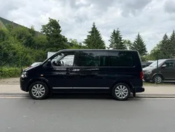 Schwarz Gebraucht 2010 VW T5 Highline Van | 25.498 €