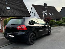Schwarz Gebraucht 2004 VW Golf V Kleinwagen | 1.750 € (Guter Preis)