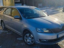Grau Gebraucht 2019 Skoda Rapid Clever Limousine | 11.500 € (Fairer Preis)