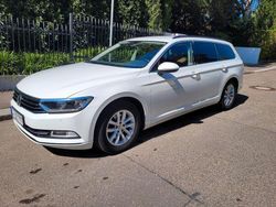 Weiß Gebraucht 2019 VW Passat Kombi | 16.690 € (Fairer Preis)