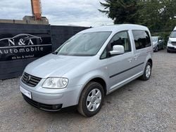 Silber Gebraucht 2008 VW Caddy Team Van / Kleinbus | 3.900 €