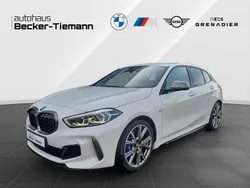 Alpinweiß uni Gebraucht 2021 BMW M1 Coupé | 29.898 €