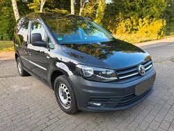 Schwarz Gebraucht 2019 VW Caddy Van / Kleinbus | 11.100 € (Superpreis)