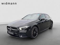 Metalliclack kosmosschwarz Gebraucht 2022 Mercedes A250 AMG Limousine | 28.850 € (Fairer Preis)