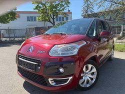 Rot Gebraucht 2010 Citroën C3 Picasso Tendance Van / Kleinbus | 2.490 € (Guter Preis)