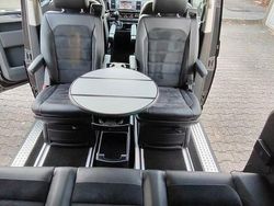 Schwarz Gebraucht 2016 VW Multivan Van | 34.000 € (Fairer Preis)