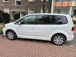 Silber Gebraucht 2015 VW Touran Van / Kleinbus | 7.299 € (Superpreis)