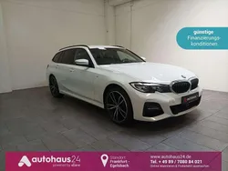 Weiß Gebraucht 2021 BMW 320e M Sport Kombi | 30.970 € (Fairer Preis)